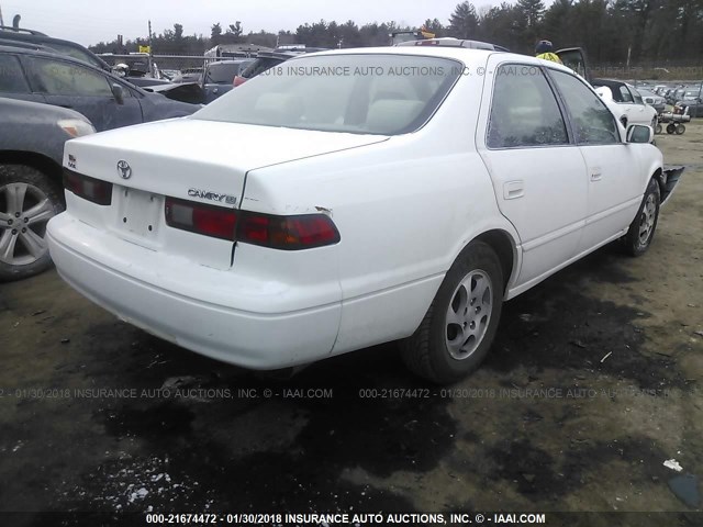 4T1BG22K8WU310540 - 1998 TOYOTA CAMRY CE/LE/XLE 白色 照片 4