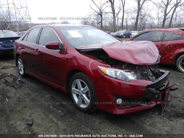 4T1BF1FK0DU703162 - 2013 TOYOTA CAMRY L/SE/LE/XLE 红色 照片 1