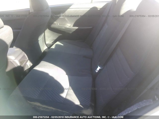 4T1BF1FK0HU417818 - 2017 TOYOTA CAMRY LE/XLE/SE/XSE Silber Foto 8