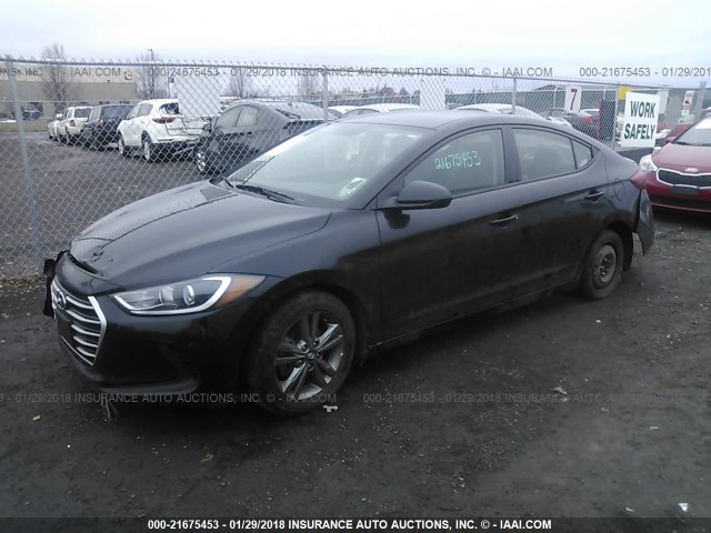 5NPD84LF3HH061472 - 2017 HYUNDAI ELANTRA SE/VALUE/LIMITED BLACK photo 2