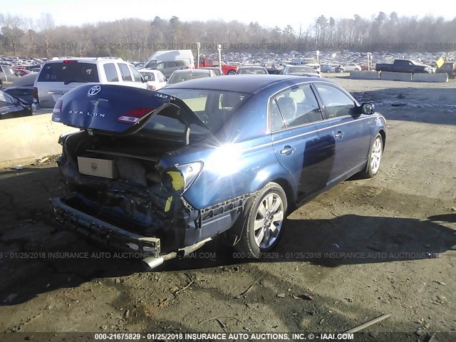 4T1BK36B06U134811 - 2006 TOYOTA AVALON XL/XLS/TOURING/LIMITED BLUE photo 4