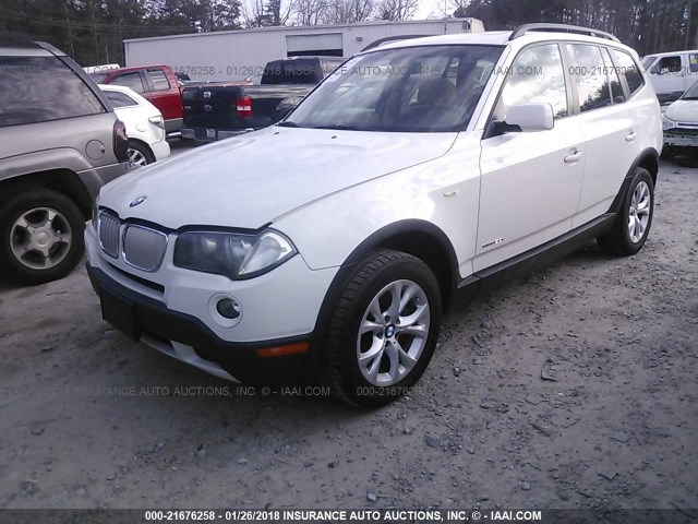 WBXPC93409WJ28339 - 2009 BMW X3 XDRIVE30I WHITE photo 2