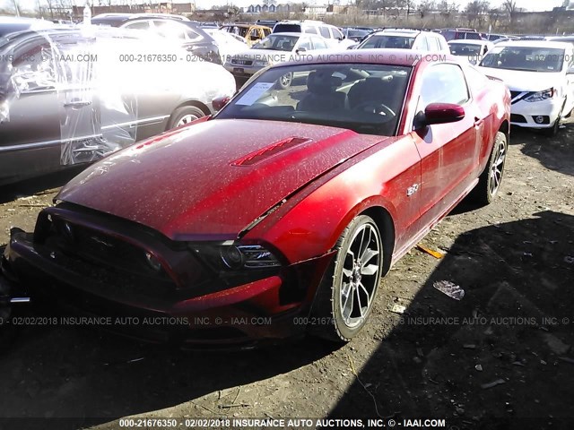1ZVBP8CF8D5212749 - 2013 FORD MUSTANG GT RED photo 2