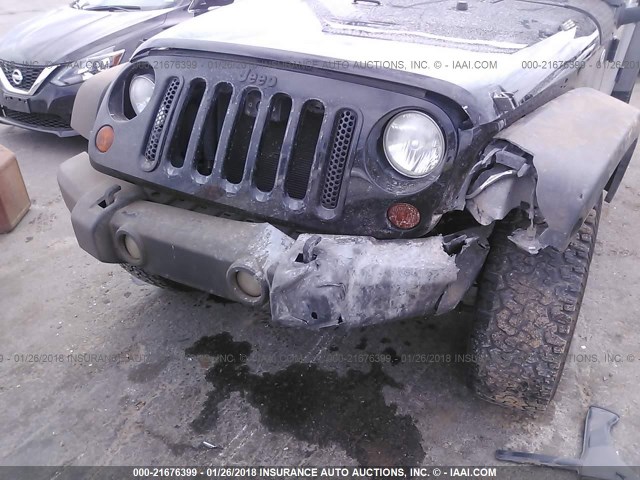 1J4BA3H17BL629447 - 2011 JEEP WRANGLER UNLIMITE SPORT BLACK photo 6