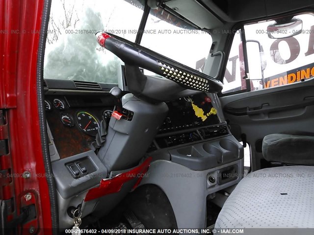 1FUJBBCK86LU58182 - 2006 FREIGHTLINER ST120 ST120 RED photo 5