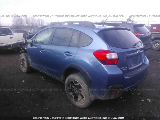 JF2GPAACXG9288092 - 2016 SUBARU CROSSTREK BLUE photo 3