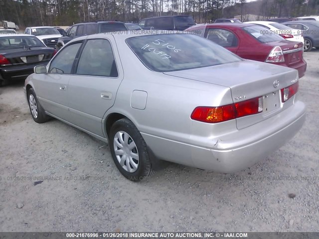 4T1BG22K31U845106 - 2001 TOYOTA CAMRY CE/LE/XLE 银色 照片 3