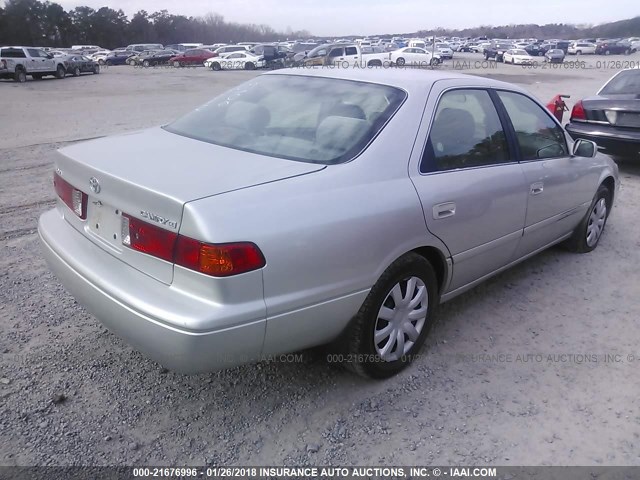 4T1BG22K31U845106 - 2001 TOYOTA CAMRY CE/LE/XLE 银色 照片 4