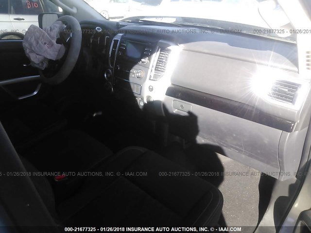 1N6AA1EJXHN504057 - 2017 NISSAN TITAN S SILVER photo 5