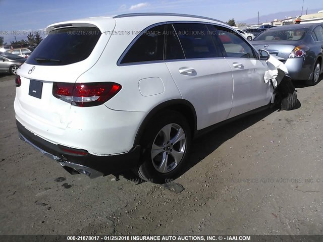 WDC0G4JB2HV005700 - 2017 MERCEDES-BENZ GLC 300 WHITE photo 4