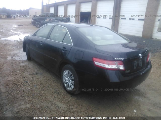 4T1BF3EK6BU751484 - 2011 TOYOTA CAMRY SE/LE/XLE BLACK photo 3