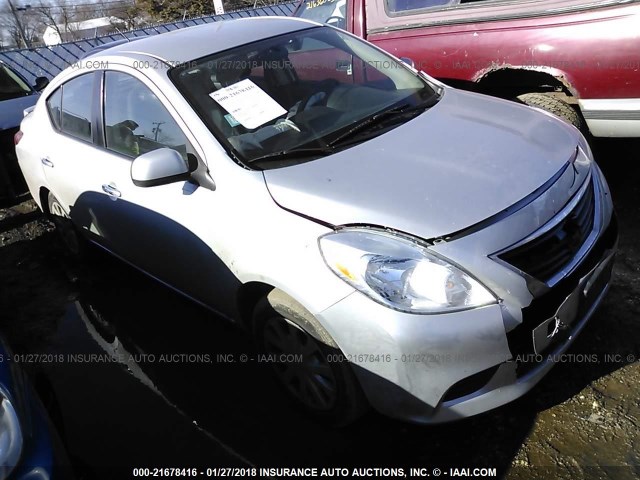 3N1CN7AP4DL880201 - 2013 NISSAN VERSA S/S PLUS/SV/SL SILVER photo 1