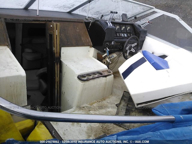 BLBA69CBF686 - 1986 BAYLINER OTHER  WHITE photo 5