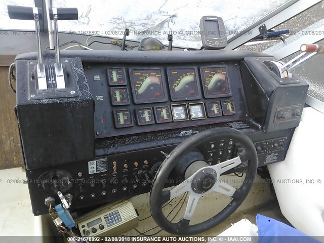 BLBA69CBF686 - 1986 BAYLINER OTHER  WHITE photo 7