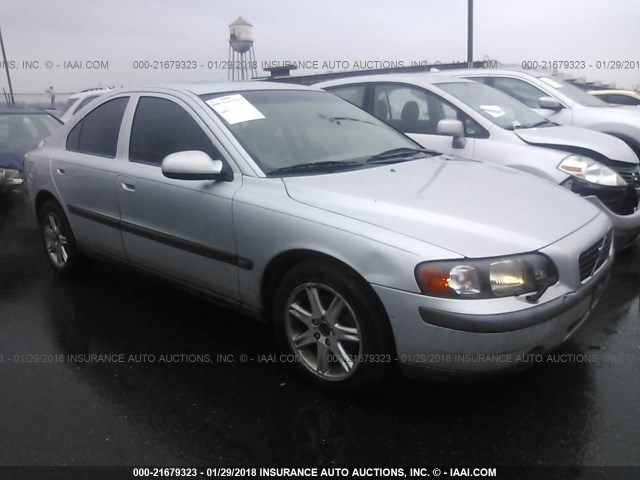 YV1RS58D822134567 - 2002 VOLVO S60 2.4T SILVER photo 1