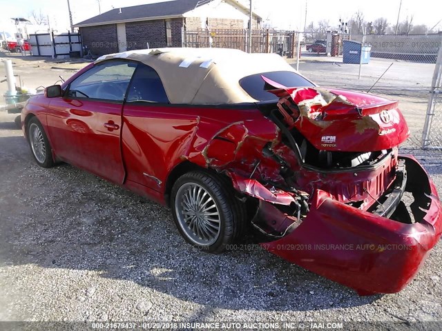 4T1FA38P25U049965 - 2005 TOYOTA CAMRY SOLARA SE/SLE RED photo 3