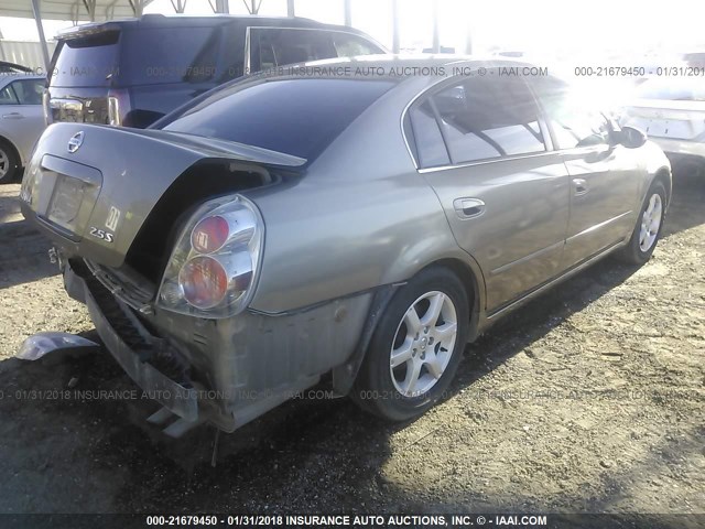 1N4AL11E95C221572 - 2005 NISSAN ALTIMA S/SL Champagne photo 4