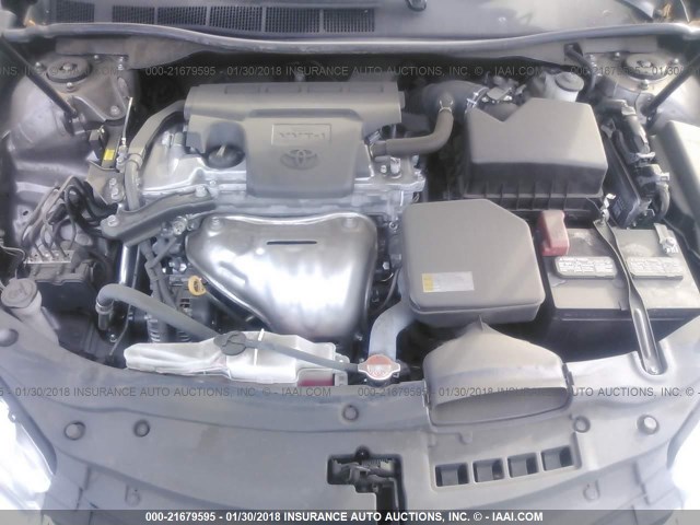 4T1BF1FK1GU144449 - 2016 TOYOTA CAMRY LE/XLE/SE/XSE GRAY photo 10