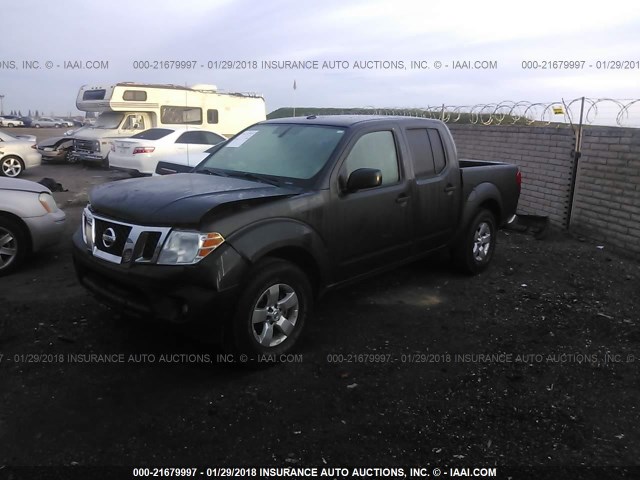 1N6AD0ER3DN715411 - 2013 NISSAN FRONTIER S/SV/SL/PRO-4X GRAY photo 2