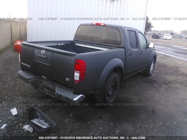 1N6AD0ER3DN715411 - 2013 NISSAN FRONTIER S/SV/SL/PRO-4X GRAY photo 4