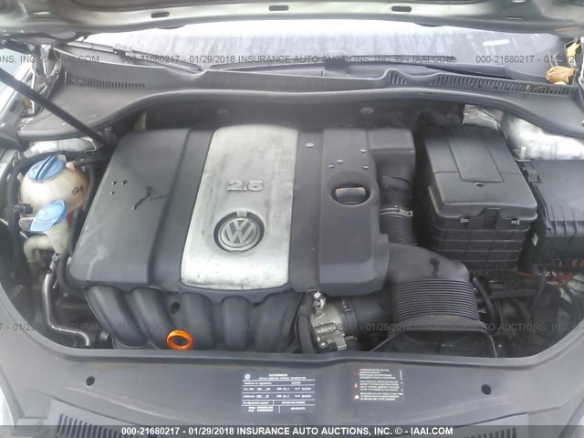 WVWBB71K39W089875 - 2009 VOLKSWAGEN RABBIT SILVER photo 10