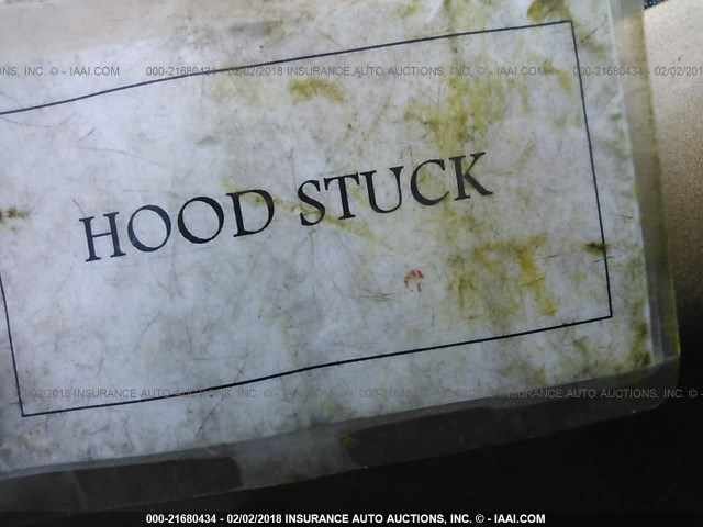 4T1BF1FK5FU984264 - 2015 TOYOTA CAMRY LE/XLE/SE/XSE WHITE photo 10