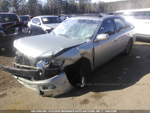 4T1BF28B42U229670 - 2002 TOYOTA AVALON XL/XLS SILVER photo 2