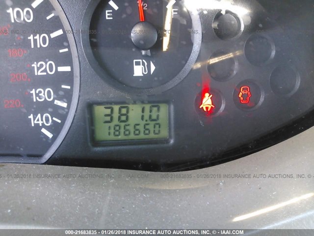 1FAFP34N87W272385 - 2007 FORD FOCUS ZX4/S/SE/SES 锡色 照片 7