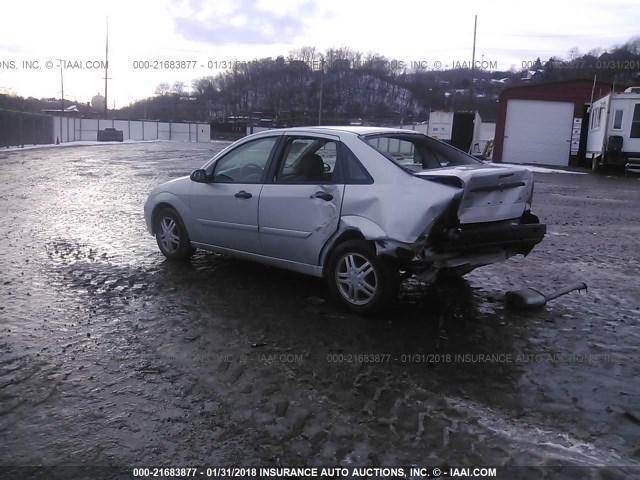 1FAFP34374W162793 - 2004 FORD FOCUS SE COMFORT/SE SPORT GRAY photo 3