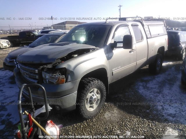 1GT220C8XCZ230570 - 2012 GMC SIERRA K2500 SLE GRAY photo 2