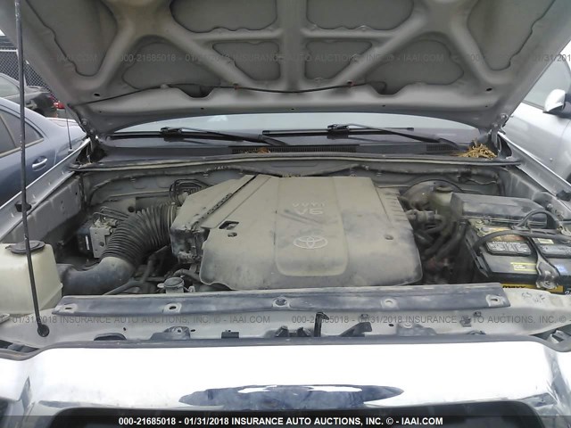 5TELU42N06Z186732 - 2006 TOYOTA TACOMA DOUBLE CAB ვერცხლისფერი ფოტო 10