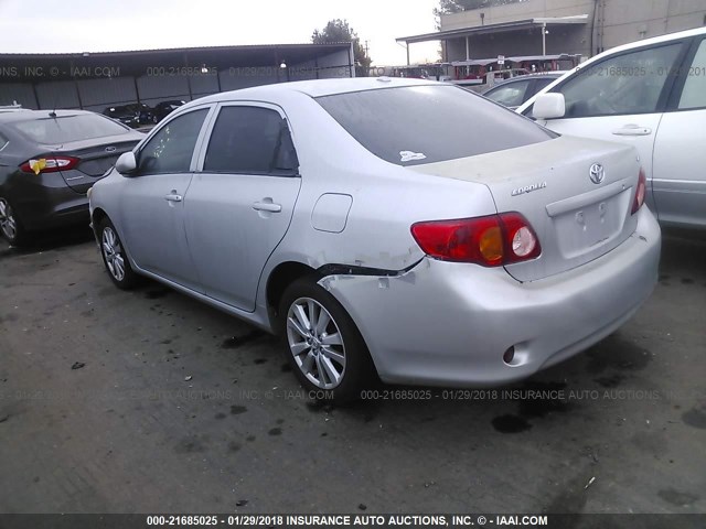 1NXBU40E39Z083280 - 2009 TOYOTA COROLLA S/LE/XLE SILVER photo 3