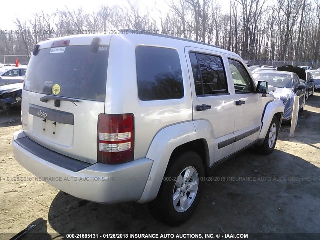 1J4PN2GK7BW568517 - 2011 JEEP LIBERTY SPORT 银色 照片 4
