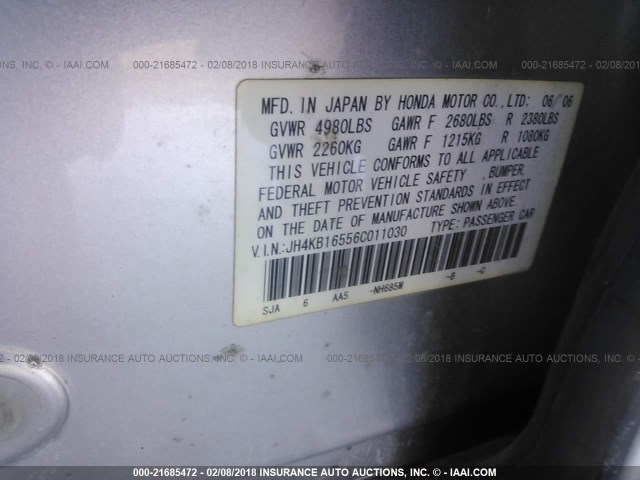 JH4KB16556C011030 - 2006 ACURA RL SILVER photo 9