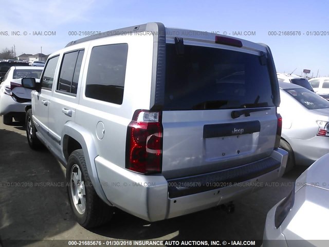 1J4RH4GK0AC144284 - 2010 JEEP COMMANDER SPORT SILVER photo 3