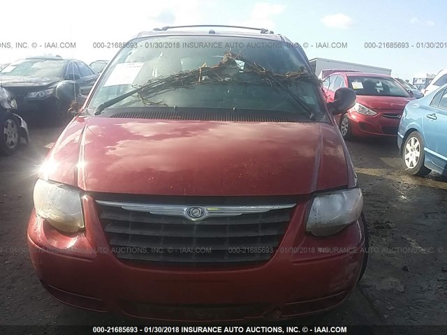 2A4GP54L57R184454 - 2007 CHRYSLER TOWN & COUNTRY TOURING RED photo 6
