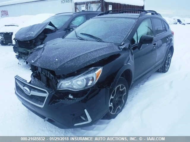 JF2GPABC9H8223532 - 2017 SUBARU CROSSTREK PREMIUM BLUE photo 2