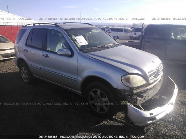 4JGAB75E04A485196 - 2004 MERCEDES-BENZ ML 500 SILVER photo 1