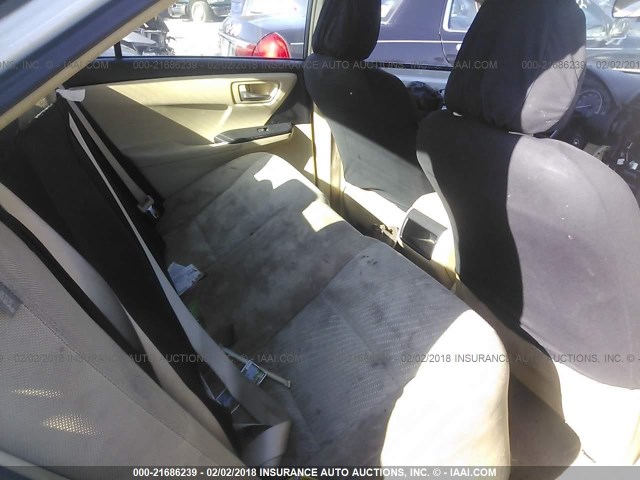 4T4BF1FK3FR480477 - 2015 TOYOTA CAMRY LE/XLE/SE/XSE თეთრი ფოტო 8