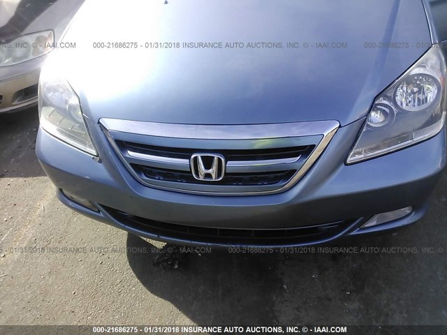 5FNRL38835B116263 - 2005 HONDA ODYSSEY TOURING BLUE photo 6