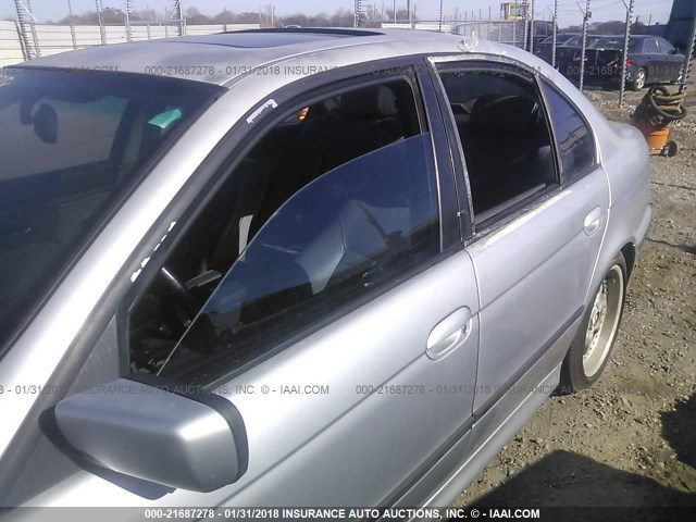 WBADE6323WBW58604 - 1998 BMW 540 I AUTOMATIC 银色 照片 6