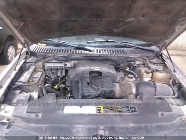 1FMPU16L63LC62226 - 2003 FORD EXPEDITION XLT SILVER photo 10