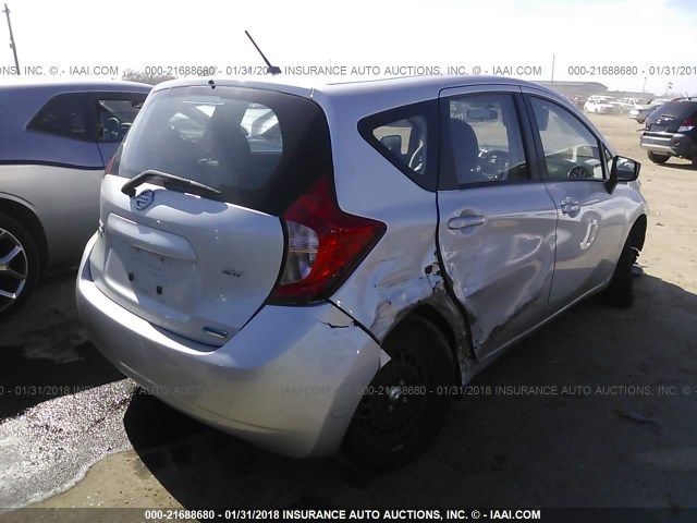 3N1CE2CP5FL417695 - 2015 NISSAN VERSA NOTE S/S PLUS/SV/SL/SR SILVER photo 4