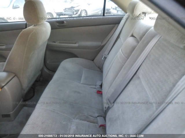 JTDBE32K820054322 - 2002 TOYOTA CAMRY LE/XLE/SE მუქწითელი ფოტო 8