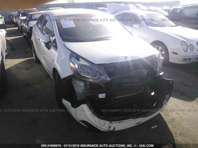 KNADM4A30D6177749 - 2013 KIA RIO LX WHITE photo 1