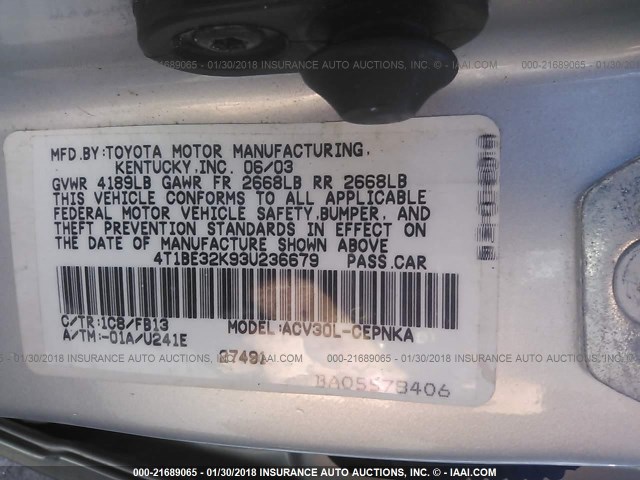 4T1BE32K93U236679 - 2003 TOYOTA CAMRY LE/XLE/SE SILVER photo 9