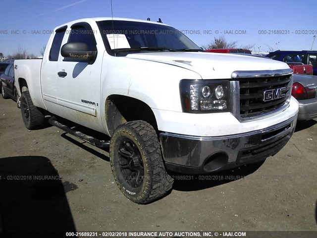 1GTEK19J67Z515169 - 2007 GMC NEW SIERRA K1500 WHITE photo 1