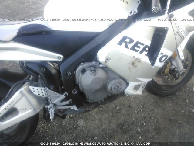 JH2PC37133M001234 - 2003 HONDA CBR600 RR WHITE photo 8