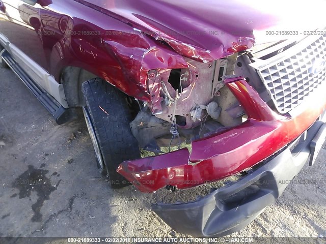 1FMPU16L54LA70345 - 2004 FORD EXPEDITION XLT 勃艮第红 照片 6