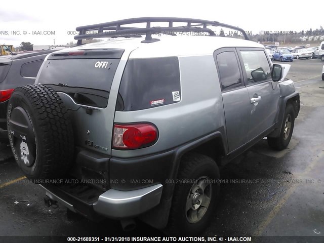 JTEBU4BF9AK087078 - 2010 TOYOTA FJ CRUISER SILVER photo 4